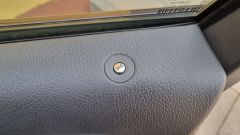 w211_amg_tuerpins_011