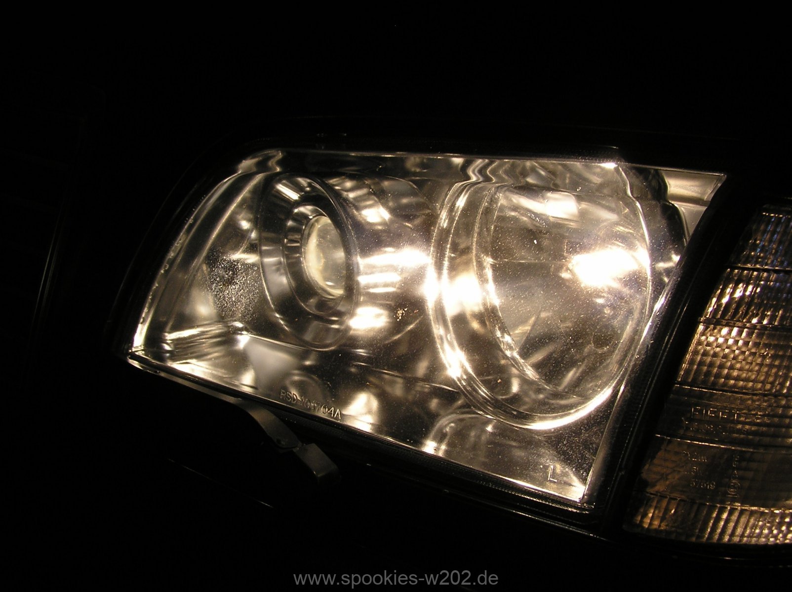 Mercedes-Benz C180 Kompressor Unikat (W202) – Modifikationen - Exterieur -  Klarglasscheinwerfer mit Lichtgutachten - 2006-2006 -  spookie´s World