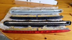 W211_schwarze_dritte_Bremsleuchte_005