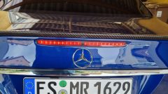 W211_schwarze_dritte_Bremsleuchte_023