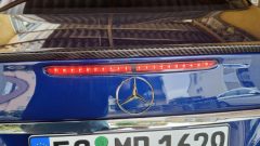 W211_schwarze_dritte_Bremsleuchte_024