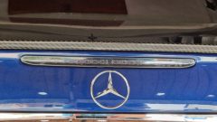 W211_schwarze_dritte_Bremsleuchte_031