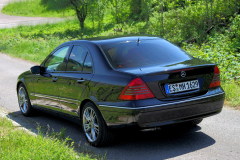 W203-039