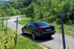 W203-042