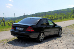 W203-030